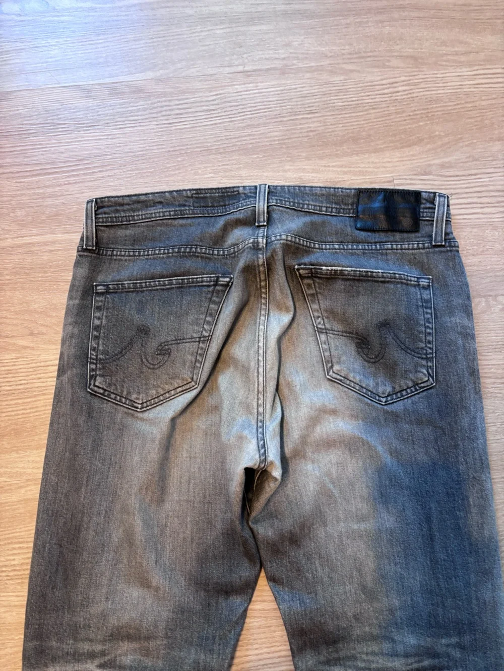 AG Adriano Goldschmied Men’s 36x32 Everett Jeans Slim Straight Washed Designer